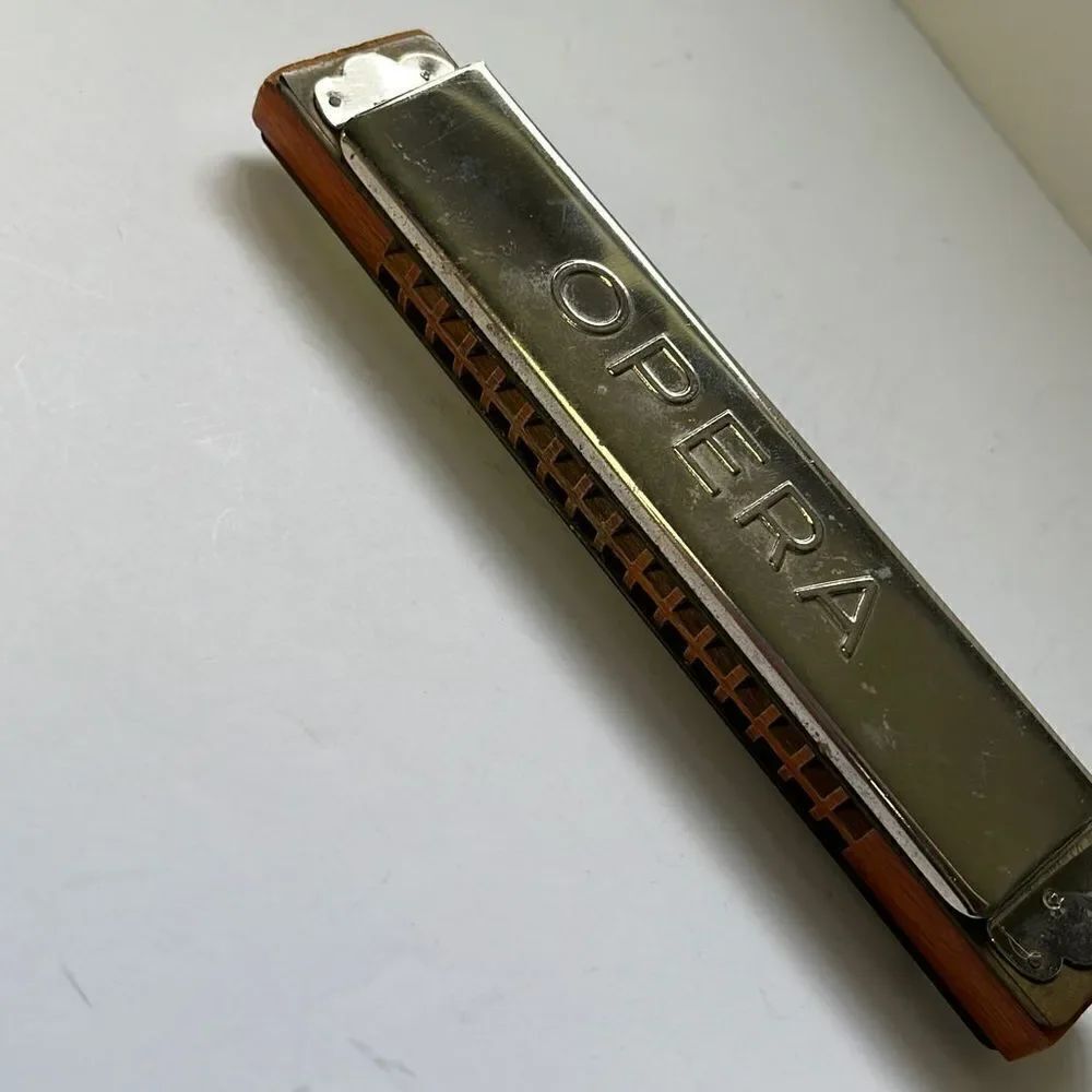 Vintage Opera Harmonica - Picture 3 of 8